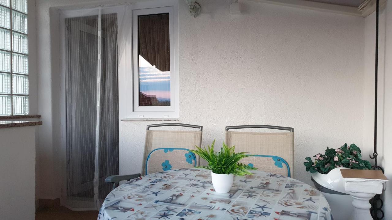 Apartman Dinka Punat Exteriér fotografie